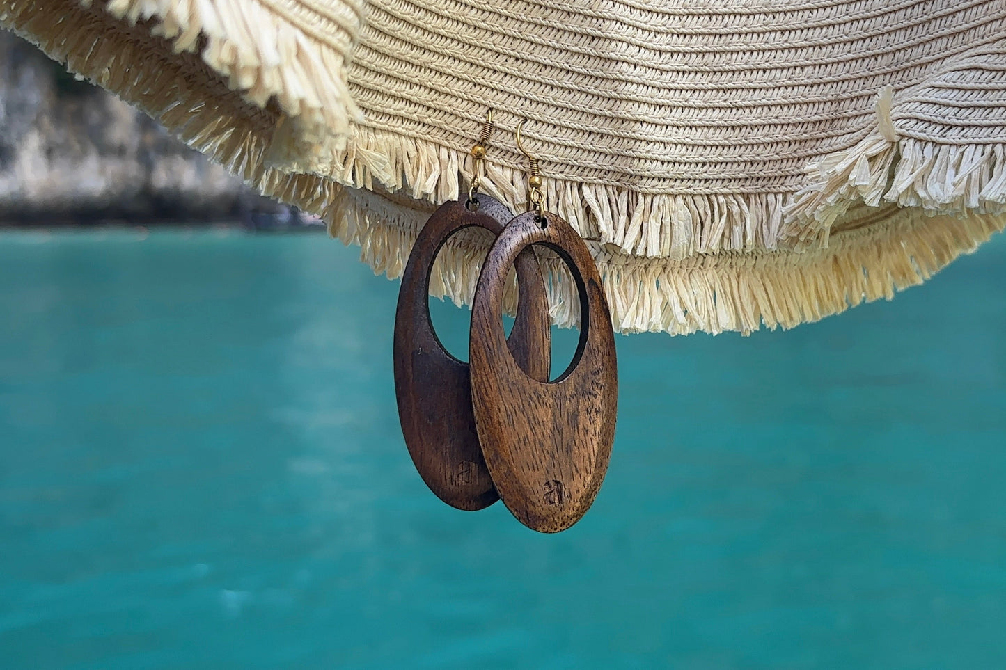 Lola wood earring Silver
